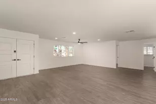 6801 S Palm Dr, Tempe, AZ 85283 - Photo 9