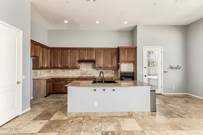 724 W Mesquite Lane, Litchfield Park, AZ 85340 - Photo 17