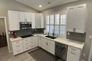 9421 W Chino Dr, Peoria, AZ 85382 - Photo 11