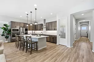 23137 E Carriage Wy, Queen Creek, AZ 85142 - Photo 17