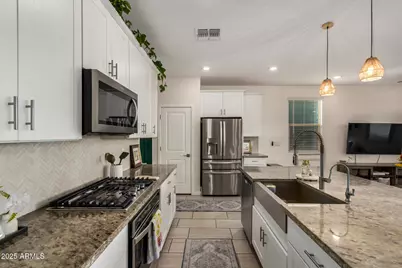 4460 W Stickleaf Way, San Tan Valley, AZ 85144 - Photo 15