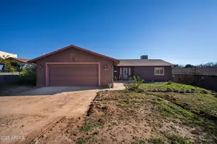 5845 N Bentley Dr, Rimrock, AZ 86335 - Photo 1