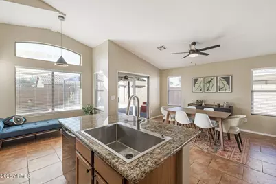 14911 W Port Royale Lane, Surprise, AZ 85379 - Photo 9