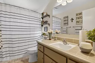 649 N 61st Pl, Mesa, AZ 85205 - Photo 19