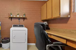 649 N 61st Pl, Mesa, AZ 85205 - Photo 23