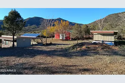2985 N Federal Mines Road, Dewey, AZ 86327 - Photo 27
