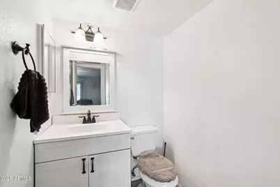 2121 S Pennington -- #47, Mesa, AZ 85202 - Photo 15