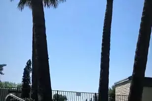 5943 W Golden Ln, Glendale, AZ 85302 - Photo 7