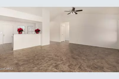 2702 E Cathedral Rock Drive, Phoenix, AZ 85048 - Photo 7