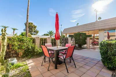 13610 N Hawthorn Drive, Sun City, AZ 85351 - Photo 5