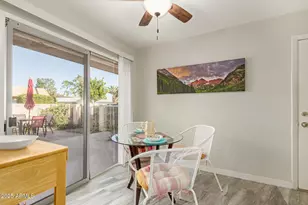 13610 N Hawthorn Dr, Sun City, AZ 85351 - Photo 7