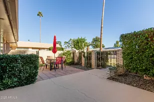 13610 N Hawthorn Dr, Sun City, AZ 85351 - Photo 23