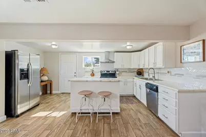 1927 W Lawrence Road, Phoenix, AZ 85015 - Photo 9