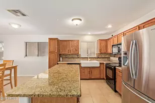 1773 E Cardinal Dr, Casa Grande, AZ 85122 - Photo 9