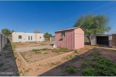 325 W Northern Avenue, Coolidge, AZ 85128 - Photo 7