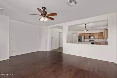 20507 N 89th Drive, Peoria, AZ 85382 - Photo 9