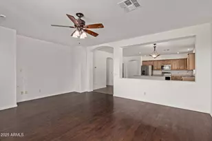 20507 N 89th Dr, Peoria, AZ 85382 - Photo 9