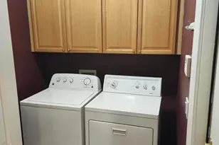 2089 E Huron Ct, Gilbert, AZ 85234 - Photo 11