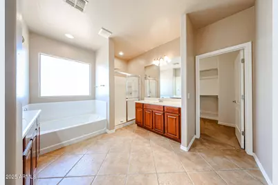 9121 W Plum Road, Peoria, AZ 85383 - Photo 35