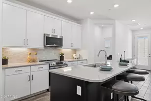 11868 W Burnside Trail, Peoria, AZ 85383 - Photo 5