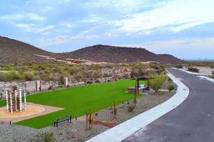 11868 W Burnside Trail, Peoria, AZ 85383 - Photo 9