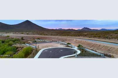 11868 W Burnside Trail, Peoria, AZ 85383 - Photo 13