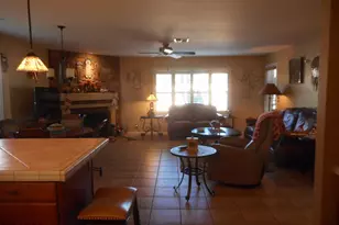 9354 W Escuda Dr, Peoria, AZ 85382 - Photo 5