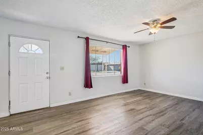 528 E Laurel Drive, Casa Grande, AZ 85122 - Photo 5