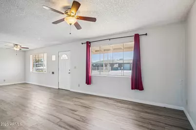 528 E Laurel Drive, Casa Grande, AZ 85122 - Photo 7