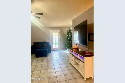 6726 N 79th Avenue, Glendale, AZ 85303 - Photo 9