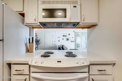 7906 E Keim Drive, Scottsdale, AZ 85250 - Photo 21