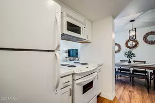 7906 E Keim Dr, Scottsdale, AZ 85250 - Photo 19