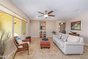 883 N Broken Hills Dr, Green Valley, AZ 85614 - Photo 7