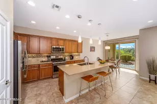 883 N Broken Hills Dr, Green Valley, AZ 85614 - Photo 11