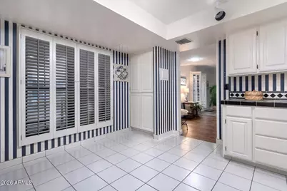 5102 N 31st Place #412, Phoenix, AZ 85016 - Photo 5