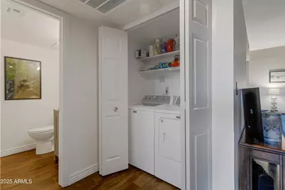 5102 N 31st Place #412, Phoenix, AZ 85016 - Photo 9