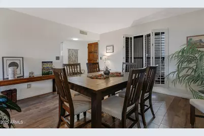 5102 N 31st Place #412, Phoenix, AZ 85016 - Photo 3