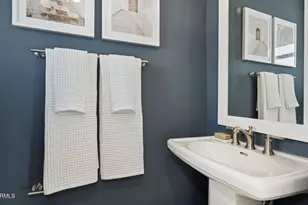 8034 W Royal Palm Rd, Peoria, AZ 85345 - Photo 15