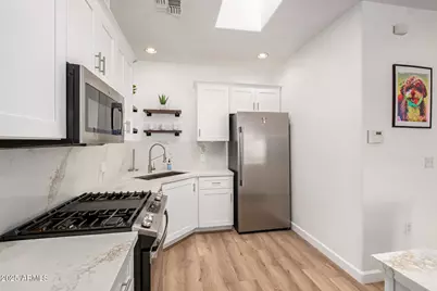 3221 N 37th Street #4, Phoenix, AZ 85018 - Photo 13