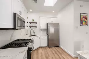 3221 N 37th St, Phoenix, AZ 85018 - Photo 13