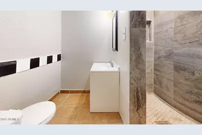 2214 N 24th Place, Phoenix, AZ 85008 - Photo 15