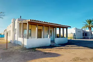 2214 N 24th Pl, Phoenix, AZ 85008 - Photo 1