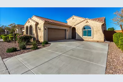 25958 W Oraibi Drive, Buckeye, AZ 85396 - Photo 3