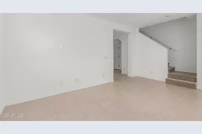 14633 W Sand Hills Road, Surprise, AZ 85387 - Photo 5