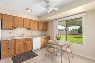 18001 N 99th Dr, Sun City, AZ 85373 - Photo 3