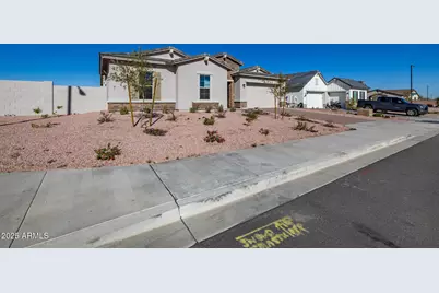 20242 W Mulberry Drive, Buckeye, AZ 85396 - Photo 5