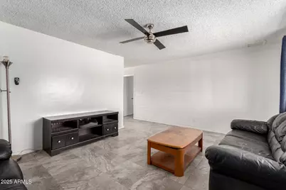 106 N 7th Street, Avondale, AZ 85323 - Photo 7