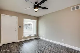 318 E Vine Cir, Mesa, AZ 85210 - Photo 3