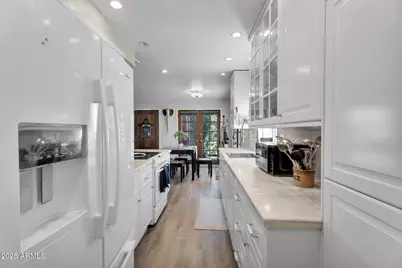 4801 E Euclid Avenue #3, Phoenix, AZ 85044 - Photo 7