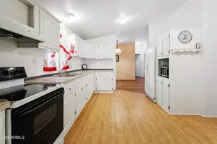 16416 N 33rd Way, Phoenix, AZ 85032 - Photo 13